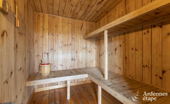 Gte insolite  Spa pour 24 personnes en Ardenne