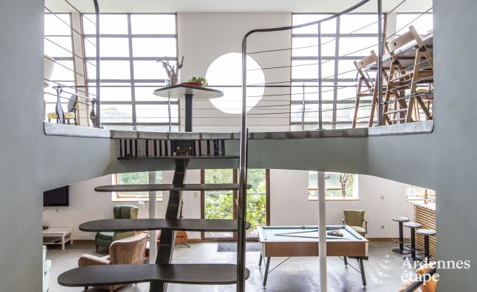 Gte insolite  Spa pour 24 personnes en Ardenne