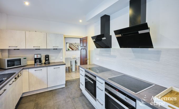 Maison de vacances � Spa pour 15 personnes en Ardenne