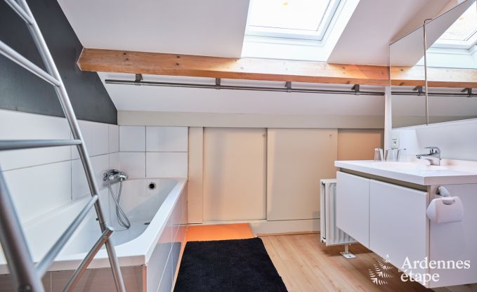 Maison de vacances � Spa pour 20 personnes en Ardenne