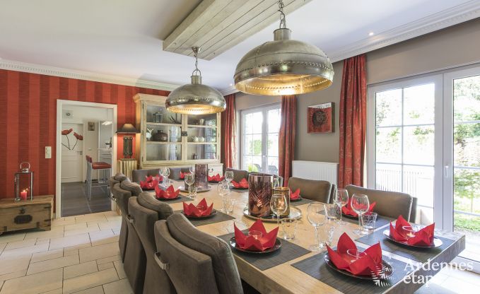 Maison de vacances  Spa pour 12 personnes en Ardenne