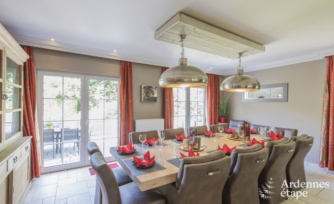 Maison de vacances  Spa pour 12 personnes en Ardenne