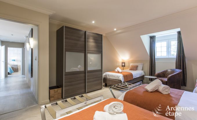 Maison de vacances  Spa pour 12 personnes en Ardenne