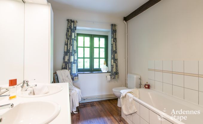 Maison de vacances � Spa pour 20 personnes en Ardenne