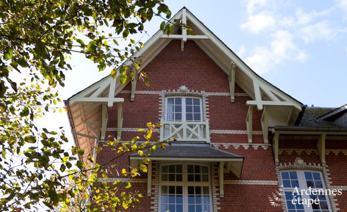 Villa de Luxe  Spa pour 14 personnes en Ardenne