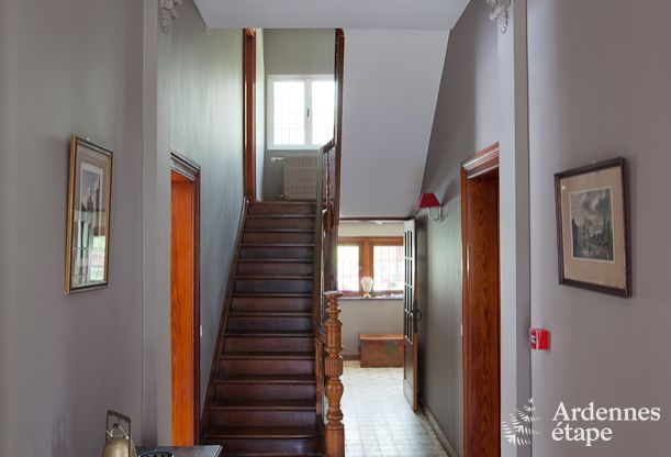 Villa de Luxe  Spa pour 14 personnes en Ardenne