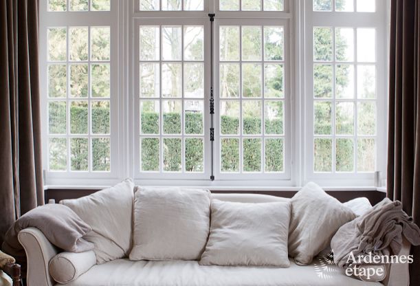 Villa de Luxe  Spa pour 14 personnes en Ardenne