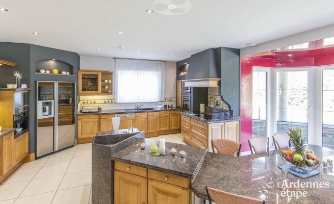 Villa de Luxe � Spa pour 13/14 personnes en Ardenne