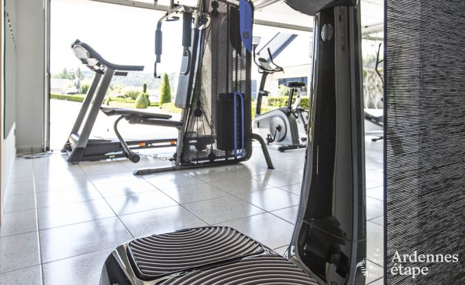 Villa de Luxe � Spa pour 13/14 personnes en Ardenne