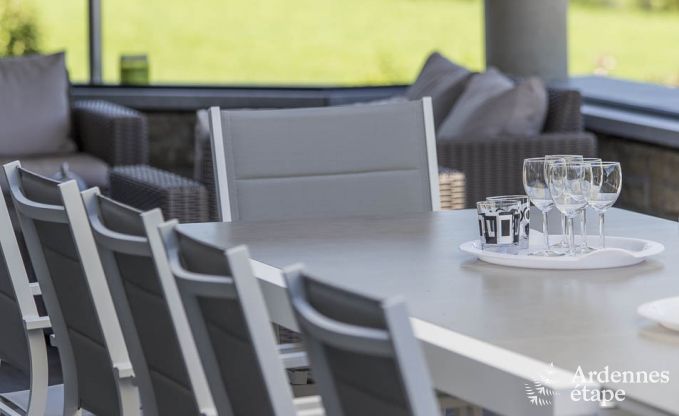 Villa de Luxe � Spa pour 13/14 personnes en Ardenne