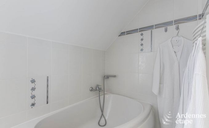 Villa de Luxe � Spa pour 13/14 personnes en Ardenne