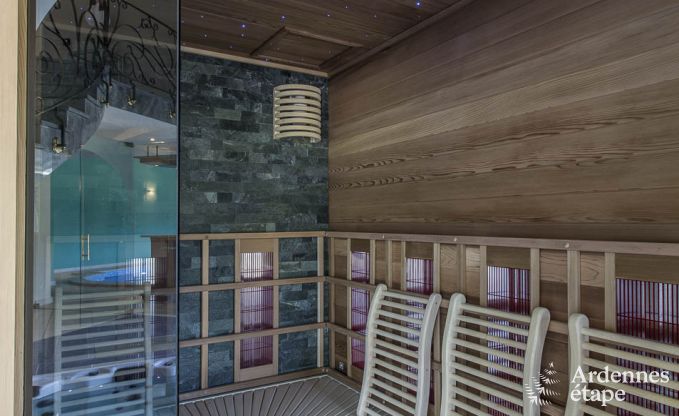 Villa de Luxe � Spa pour 13/14 personnes en Ardenne