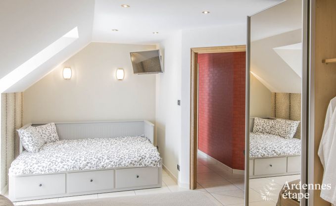 Villa de Luxe � Spa pour 13/14 personnes en Ardenne