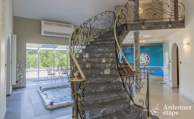Villa de Luxe � Spa pour 13/14 personnes en Ardenne