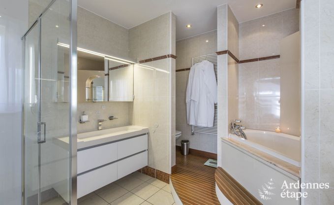 Villa de Luxe � Spa pour 13/14 personnes en Ardenne