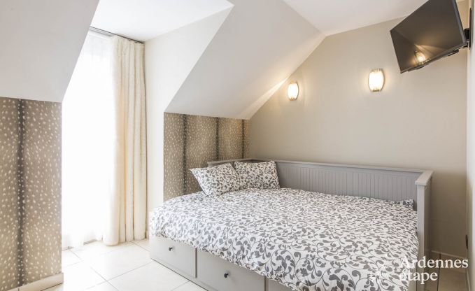 Villa de Luxe � Spa pour 13/14 personnes en Ardenne