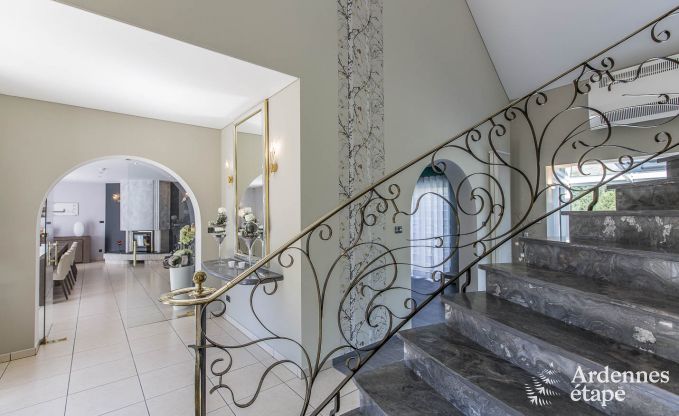 Villa de Luxe � Spa pour 13/14 personnes en Ardenne