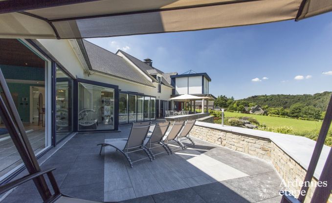 Villa de Luxe � Spa pour 13/14 personnes en Ardenne