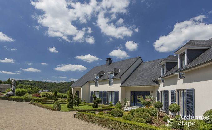 Villa de Luxe � Spa pour 13/14 personnes en Ardenne