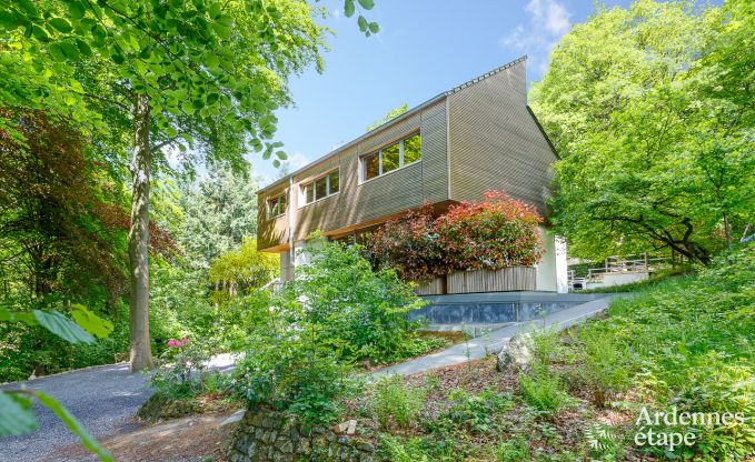 Spacieuse villa de luxe  Spa pour 15 personnes avec 5 chambres, sauna, piscine extrieure et jardin priv