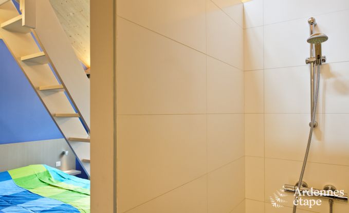 Spacieuse villa de luxe  Spa pour 15 personnes avec 5 chambres, sauna, piscine extrieure et jardin priv