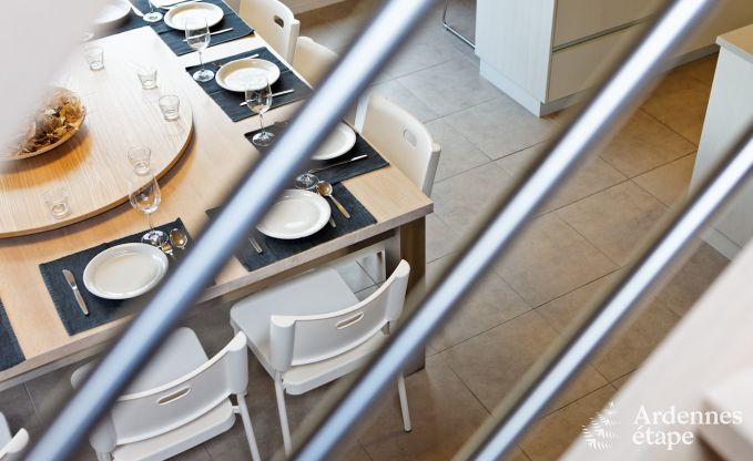 Spacieuse villa de luxe  Spa pour 15 personnes avec 5 chambres, sauna, piscine extrieure et jardin priv