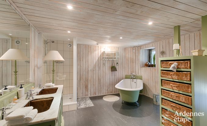 Ch�teau � Stavelot pour 8 personnes en Ardenne