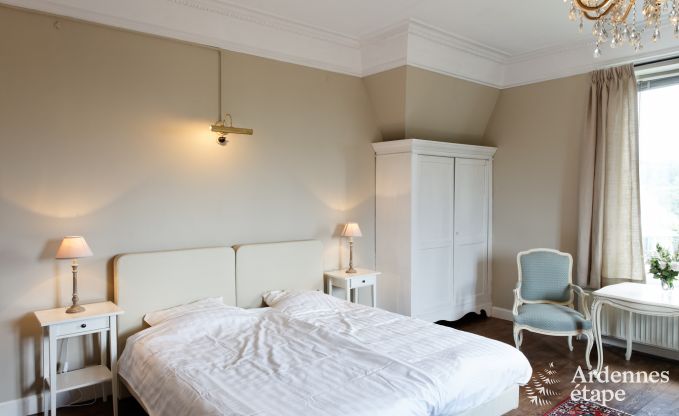 Chteau de luxe en Ardenne pour 28 personnes  Stavelot avec sauna, jacuzzi et aire de jeux