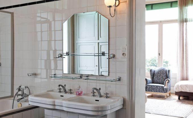 Ch�teau de luxe en Ardenne pour 28 personnes � Stavelot avec sauna, jacuzzi et aire de jeux