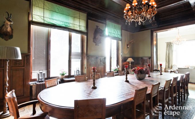 Ch�teau de luxe en Ardenne pour 28 personnes � Stavelot avec sauna, jacuzzi et aire de jeux