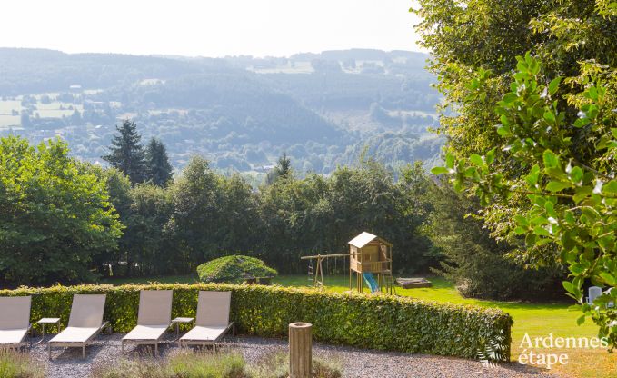 Ch�teau de luxe en Ardenne pour 28 personnes � Stavelot avec sauna, jacuzzi et aire de jeux