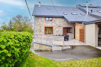 Maison de vacances charmante pour 14 personnes à Stavelot, Hautes Fagnes