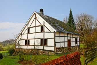 Maison de vacances à colombages pour 6 pers. à louer à Stavelot