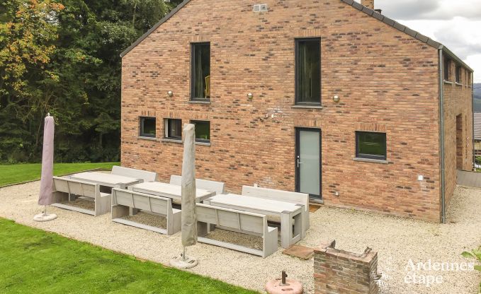 Villa de Luxe  Stavelot pour 20 personnes en Ardenne