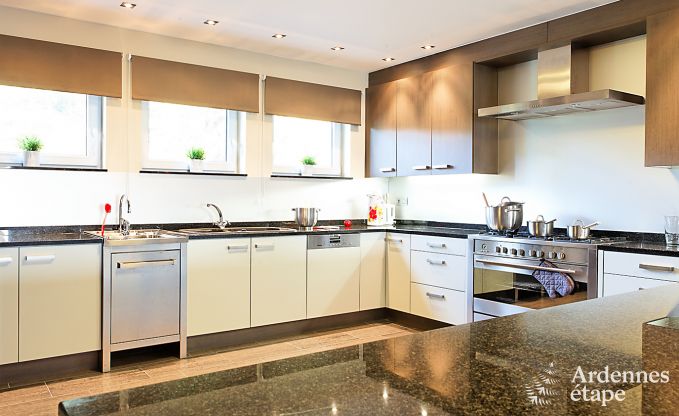 Villa de Luxe � Stavelot pour 20 personnes en Ardenne