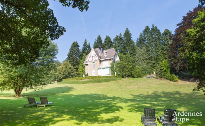 Chteau de luxe en Ardenne pour 28 personnes  Stavelot avec sauna, jacuzzi et aire de jeux