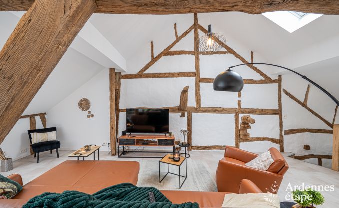 Chalet confortable pour 4 personnes � Stoumont avec 2 chambres et salles de bains jacuzzi ext�rieur et sauna