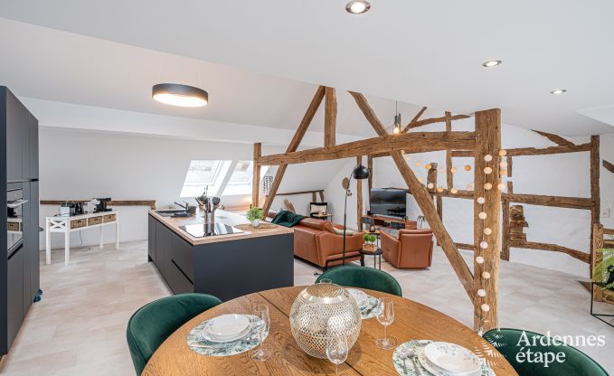 Chalet confortable pour 4 personnes � Stoumont avec 2 chambres et salles de bains jacuzzi ext�rieur et sauna