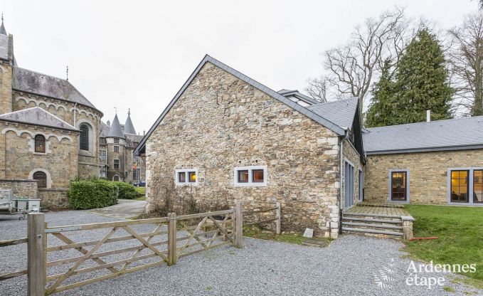 Ch�teau � Stoumont pour 22 personnes en Ardenne