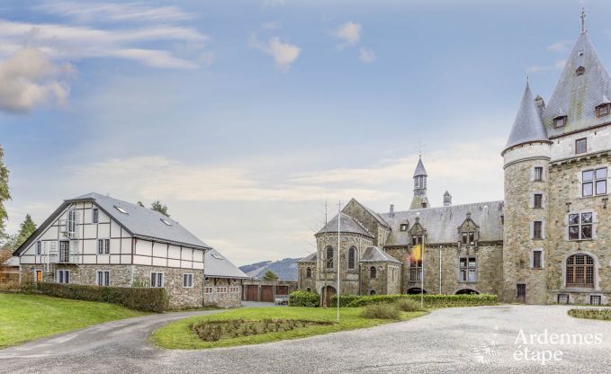 Ch�teau � Stoumont pour 22 personnes en Ardenne