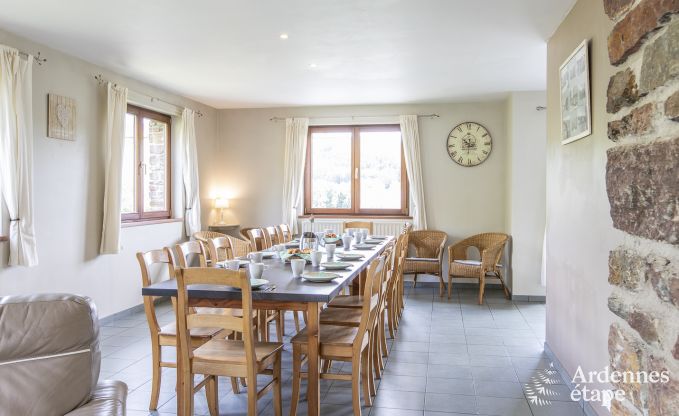 Maison de vacances � Stoumont pour 14 personnes en Ardenne