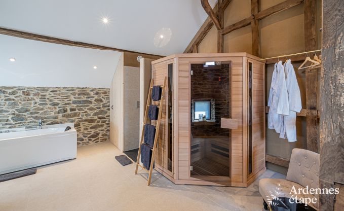 Gîte romantique avec sauna pour 2 personnes à Stoumont