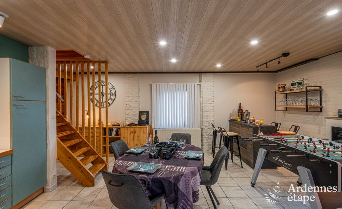 Chalet moderne et confortable  Tenneville pour quatre personnes - avec sauna, jardin priv et proximit de Saint-Hubert