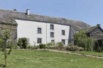 Magnifique ferme de 1800 convertie en maison de vacances pour 8 personnes