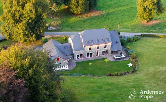 Villa de Luxe � Tenneville pour 26 personnes en Ardenne