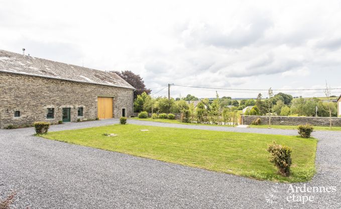 Villa de Luxe  Tenneville pour 28 personnes en Ardenne