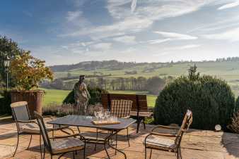 Accueillant gîte avec vue superbe pour 8 personnes à Theux