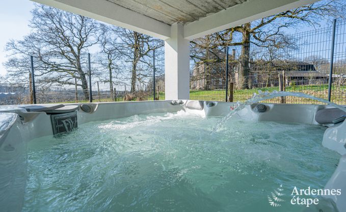 Villa de luxe  Theux pour 10 personnes avec salle de jeux, jacuzzi et proximit de Spa-Francorchamps