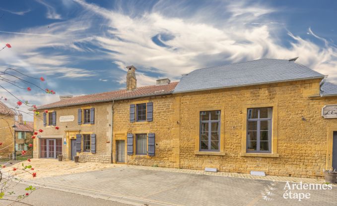 Maison de vacances � Torgny pour 22 personnes en Ardenne