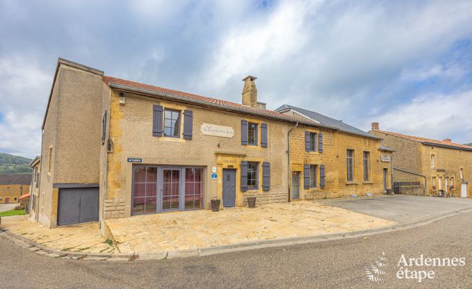 Maison de vacances � Torgny pour 22 personnes en Ardenne